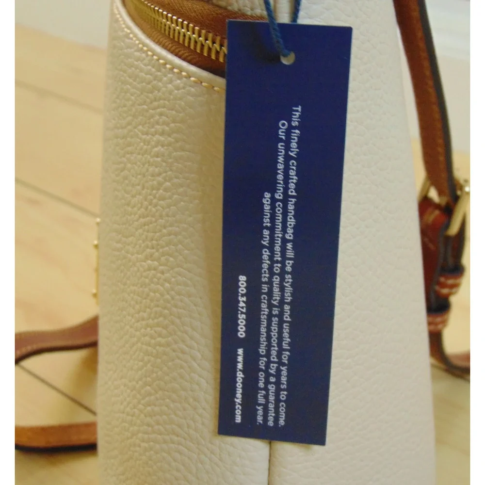 Dooney & Bourke Pebble Grain Crossbody Bag Bone Leather Gold Hardware R264 NWD